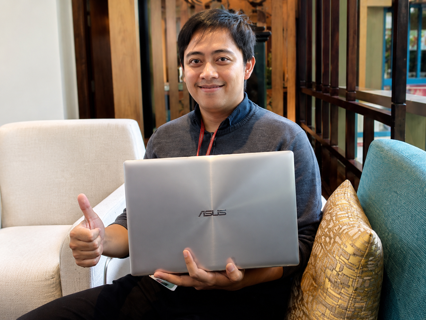 COD LAPTOP ASUS ZENBOOK UX303UA